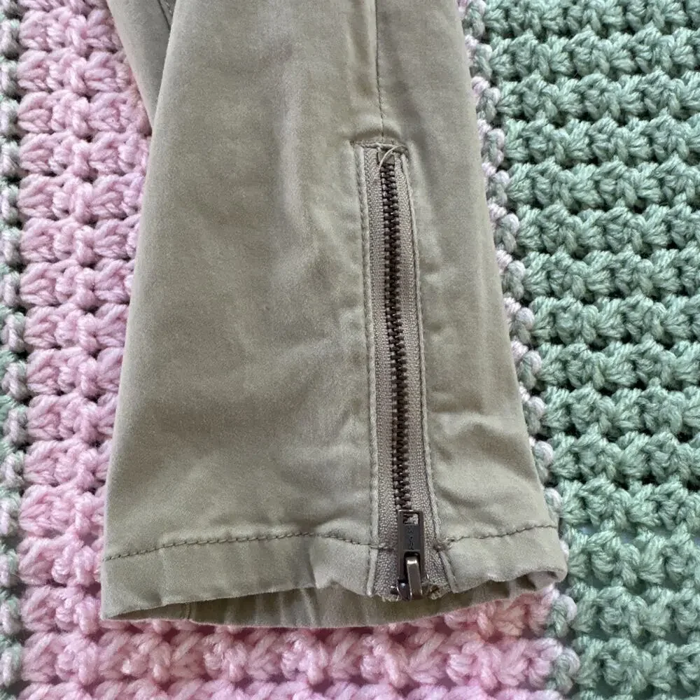 Mudd Size 5 FLX Stretch Khaki Pants Utility Skinny Zip Detailing Women’s/juniors